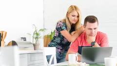 Relationship Advice: ਆਫ਼ਿਸ ਦਾ ਕੰਮ ਅਤੇ ਪਤਨੀ ਨਾਲ ਰਿਸ਼ਤਾ, ਦੋਵਾਂ ਨੂੰ ਇਸ ਤਰ੍ਹਾਂ ​​ਕਰੋ ਮਜ਼ਬੂਤ