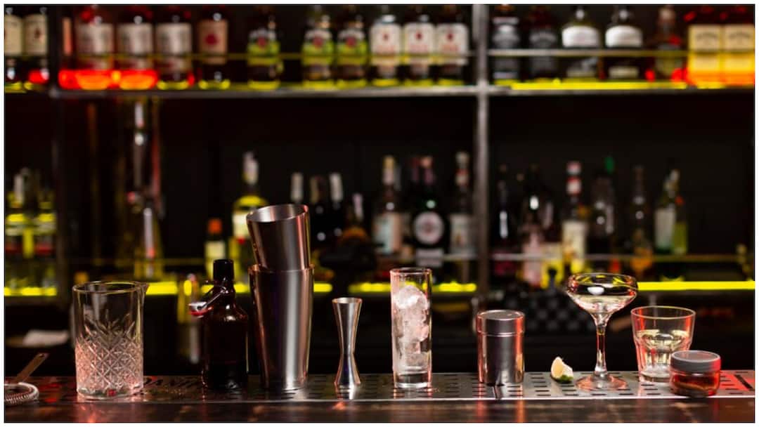 Liqueur Shops will be closed on September 7th in AP Andhra Pradesh: సెప్టెంబర్ ఏడున ఏపీలో మద్యం షాపుల బంద్! ఎందుకంటే?