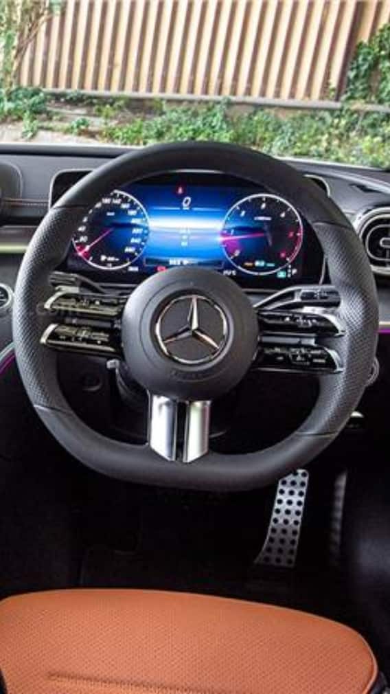 1 लीटर पेट्रोल पर कितना चलती है मर्सिडीज कार?