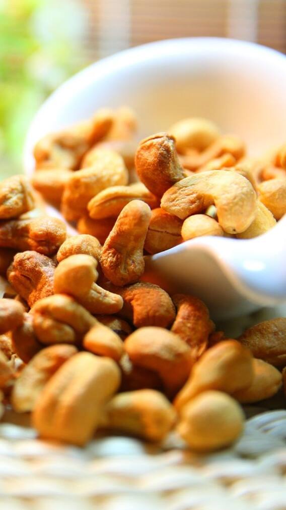 முந்திரி பருப்பு சாப்பிடுவதில் உள்ள முத்தான நன்மைகள்!