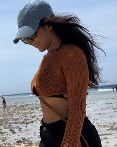 Deepthi Sunaina : బాలి ట్రిప్​లో గ్లామర్ డోస్ పెంచిన దీప్తి సునయన.. ఫోటోలతో హీట్ పెంచుతోందిగా