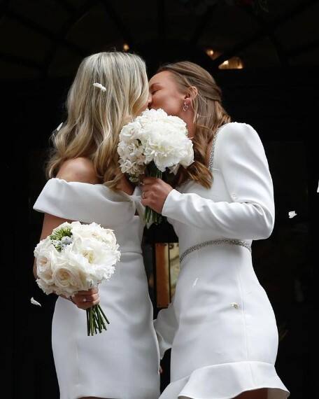 ਮਹਿਲਾ ਖਿਡਾਰੀ ਨੇ ਮਹਿਲਾ ਨਾਲ ਕਰਵਾਇਆ ਵਿਆਹ, ਤਸਵੀਰਾਂ ਨੇ ਮਚਾਈ ਤਰਥੱਲੀ