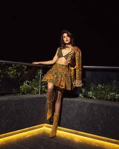 लोगों ने कहा 'चुड़ैल-नागिन', जेल में किए ऐसे-ऐसे काम, बुरे दिनों पर फिर छलका रिया चक्रवर्ती का दर्द