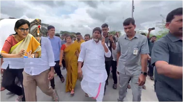 Deputy CM Bhatti Vikramarka phone call to CS Shanti kumari to sent Helicopter to rescuse flood victims in Khammam Khammam Rains: ఖమ్మంలో వరదల్లో చిక్కుకున్న ప్రకాష్ నగర్ వాసులు, ఏపీ నుంచి రంగంలోకి దిగిన 2 హెలికాప్టర్లు