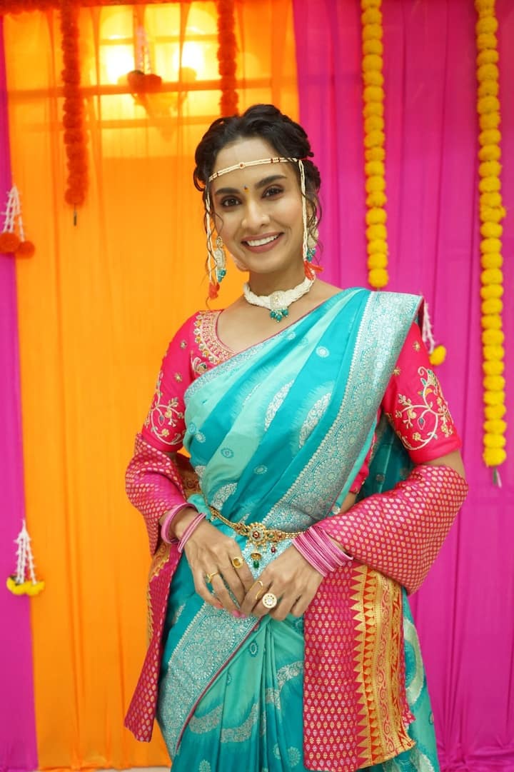 एका बाजूला तुळजा आहे, जिचं सिद्धार्थवर जीवापाड प्रेम आहे, तर दुसऱ्या बाजूला डॅडी,  ज्यांची इच्छा आहे  की तिने सत्यजितशी लग्न करावं. तुळजाला दिलेले वचन पाळणं आणि कुटुंबासाठी आधारस्तंभ असलेल्या डॅडींचं मन राखणं यात दादा फसला आहे.
