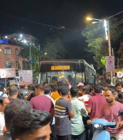 बाप्पांच्या आगमनाची लगबग, मद्यपी प्रवाशाची बस चालकासोबत झटापट; लालबागमध्ये 9 लोकांना उडवलं
