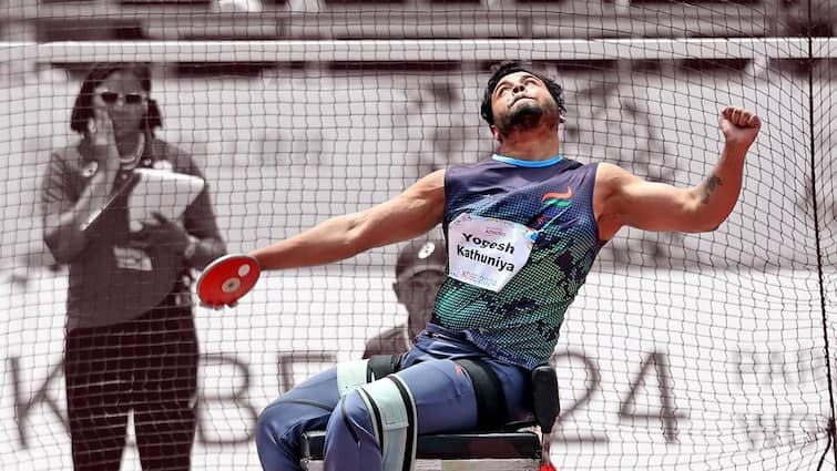 Paralympics 2024 Yogesh Kathuniya wins silver for second straight time following success in Tokyo தொடர்ந்து 2-வது முறையாக வெள்ளி வென்று அசத்திய யோகேஷ்.. பாராலிம்பிக்கில் மாஸ் காட்டிய இந்தியர்!