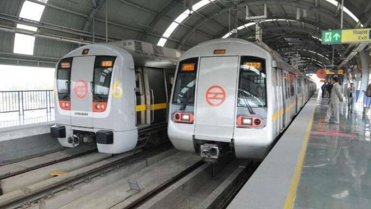 Delhi Metro Recruitment Jobs in Delhi Metro opportunity for 12th pass recruitment without written exam Delhi Metro Recruitment- ਦਿੱਲੀ ਮੈਟਰੋ ਵਿਚ ਨੌਕਰੀਆਂ, 12ਵੀਂ ਪਾਸ ਲਈ ਮੌਕਾ, ਬਿਨਾਂ ਲਿਖਤੀ ਪ੍ਰੀਖਿਆ ਭਰਤੀ