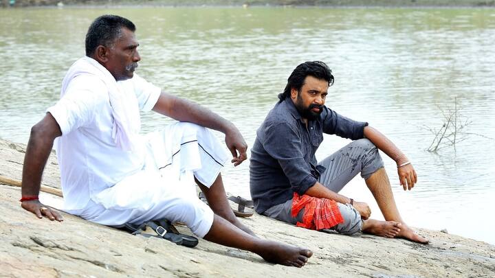 பிரசாந்த் முருகேசன் இயக்கத்தில் சசிகுமார் நடித்து வெளிவந்த படம் கிடாரி. இப்படத்தில் நிகிலா விமல், வேல ராமமூர்த்தி ஆகியோர் முக்கியமான கதாபாத்திரத்தில் நடித்து இருந்தனர்.