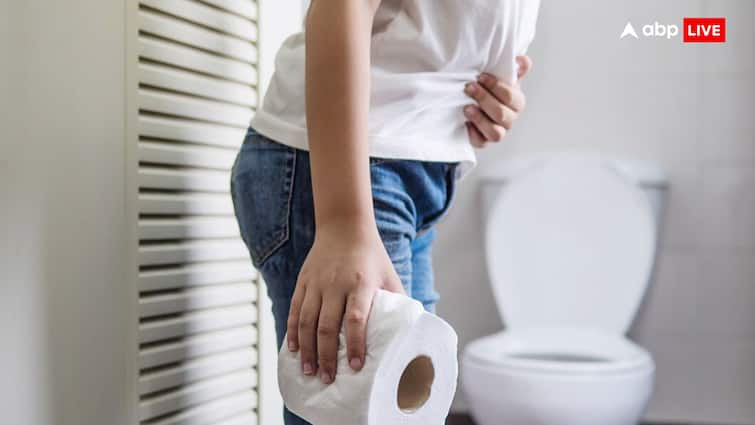 bathroom habits correct way to urinate for pelvic floor health टॉयलेट जाने का सही तरीका पता है, क्या आप भी पूरी जिंदगी आजमाते रहे गलत तरीका?