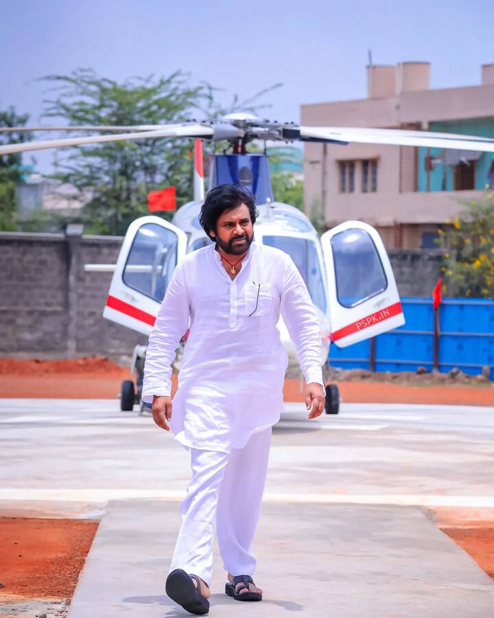 पवन कल्याण की लव लाइफ और शादी की बात करें तो ये फिल्मी कहानी से कम नहीं है. दरअसल एक्टर ने साल 1997 में नंदिनी से अरेंज मैरिज की थी. जो कुछ सालों में टूट गई औऱ दोनों तलाक लेकर अलग हो गए.