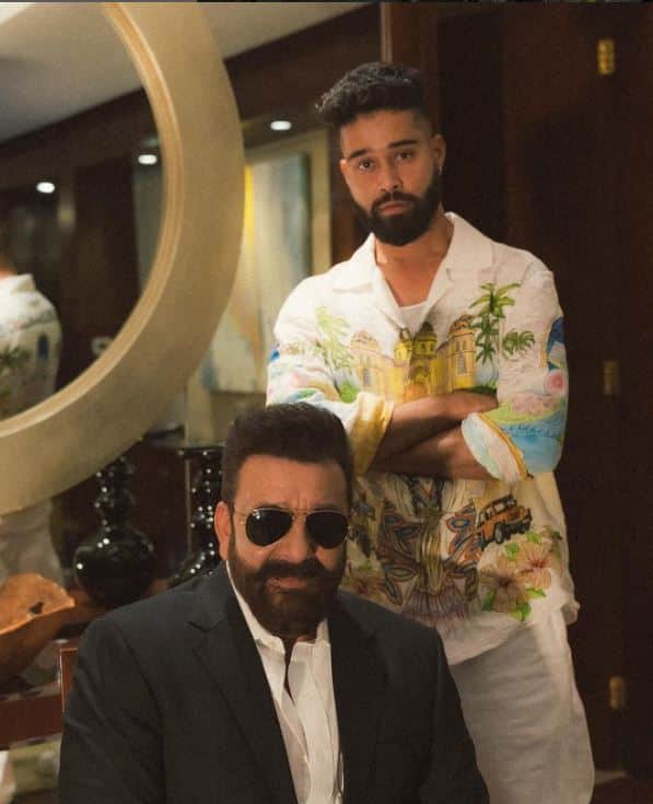 This year, AP Dhillon surprised fans with his collaboration with Bollywood stars Salman Khan & Sanjay Dutt in the form of 'Old Money'. His track received mixed response from many while most of his loyal fans appreciated his varied discography