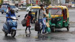 Delhi Weather: दिल्ली में अचानक बदला मौसम, IMD का येलो अलर्ट, अगले पांच दिनों तक कैसा रहेगा वेदर?