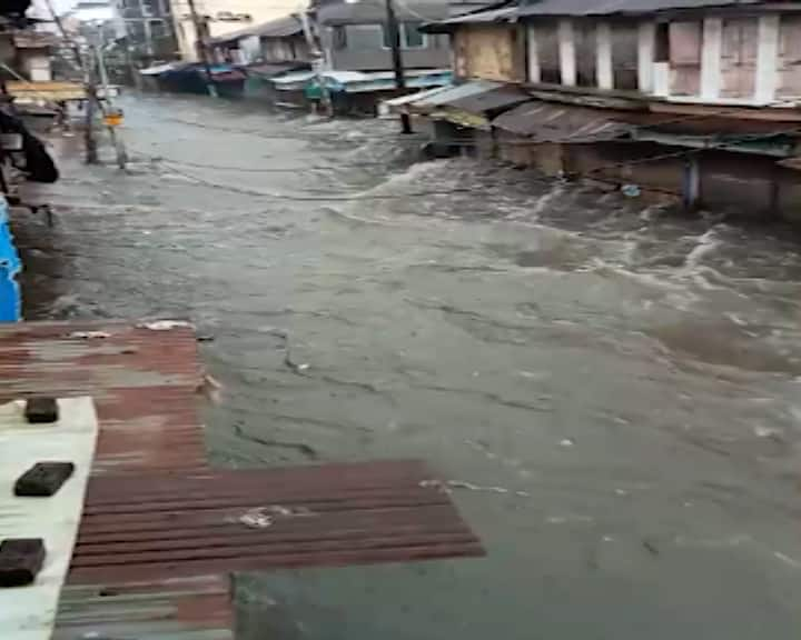 Heavy rains bharuch 5 inches inundates city Heavy rain in Bharuch: ભરૂચમાં મેઘરાજાની સટાસટી: બે કલાકમાં 5 ઈંચ વરસાદ પડતા શહેરમાં જળબંબાકાર