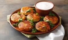 Garlic Potato Balls : சுவையான பூண்டு உருளைக்கிழங்கு பால்ஸ் செய்வது எப்படி?