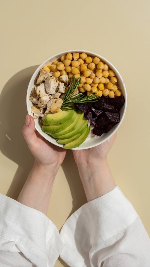 National Nutrition Week 2024: Home-Cooked Food Vs Cheat Meals: Choose Your Food Wisely