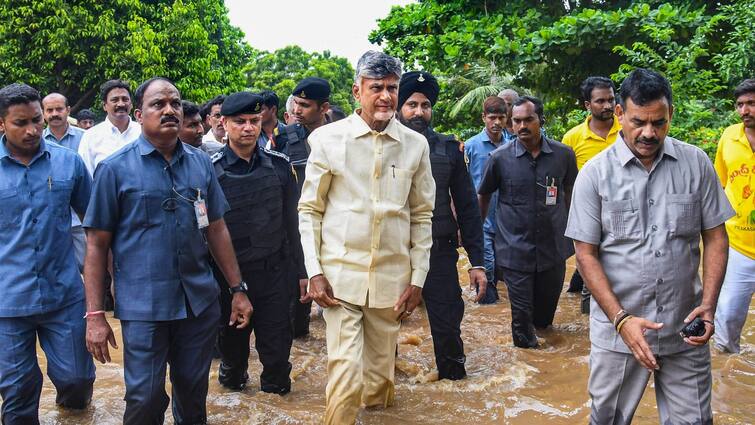 Andhra Floods: Heavy Rains Impact Nearly 4.5 Lakh People; 15 Dead, 31,238 Evacuated