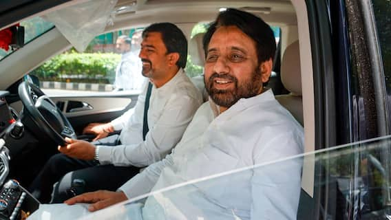 ED At My Home To 'Arrest' Me, Claims AAP MLA Amanatullah Khan