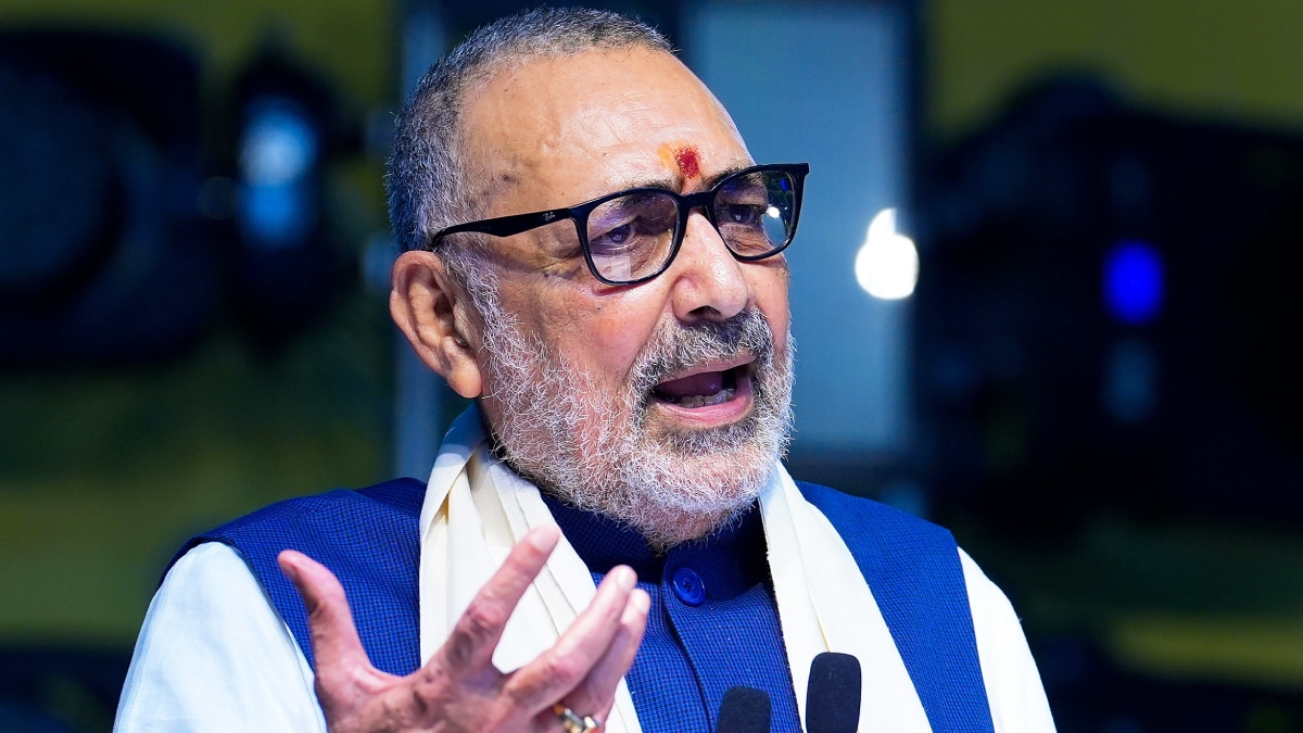 Giriraj Singh: केंद्रीय मंत्री गिरिराज सिंह का ‘AAP’ पर हमला, कहा- ‘आम आदमी पार्टी टोटल का टोटल…’