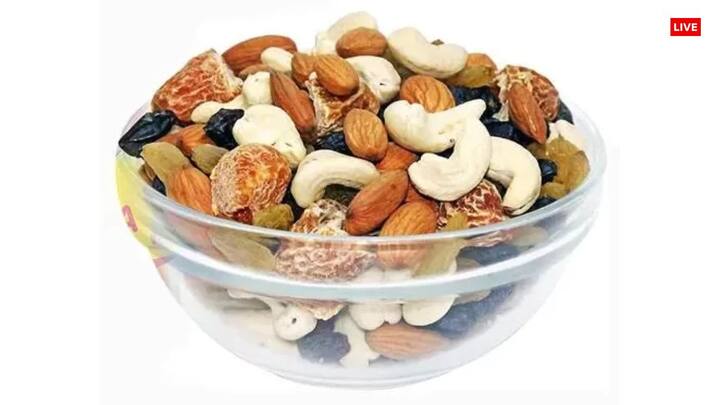 पंचमेवा - ग्रहों की अशुभता से मुक्ति पाना है तो गणेश जी को पंचमेवा का भोग लगाएं.