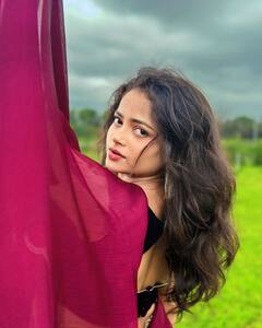 Shivali Parab : 'नशा है, मदहोशियाँ...', गुलाबी साडीत खुललं शिवालीचं सौंदर्य