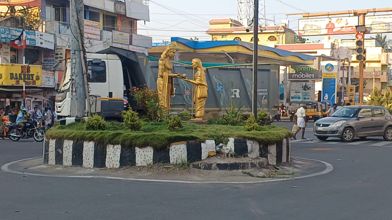 வள்ளல் அதியமான் கொலோச்சிய பூமி  தருமபுரி  உருவான கதை தெரியுமா?