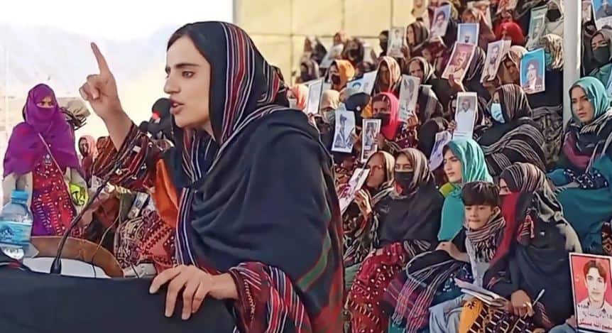 Meet Mahrang Baloch young activist leading a revolution 'ਐਨੀਆਂ ਜ਼ਿਆਦਾ ਲਾਸ਼ਾ ਦੇਖ ਲਈਆਂ ਕਿ ਹੁਣ ਮੌਤ ਵੀ ਨਹੀਂ ਡਰਾਉਂਦੀ', ਕੌਣ ਹੈ ਪਾਕਿਸਤਾਨ ਸਰਕਾਰ ਦੀ ਨੱਕ 'ਚ ਦਮ ਕਰਨ ਵਾਲੀ Mahrang Baloch ?