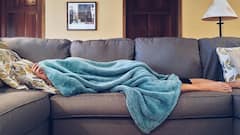 Fever Home Remedies :  சாப்பிடாமல் விரதம் இருந்தால் காய்ச்சல் குறையுமா?