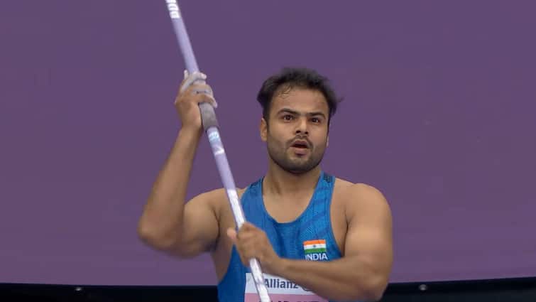 sumit antil wins gold medal in javelin throw paris paralympics 2024 breaks his own paralympic record Paralympics 2024: सुमित अंतिल ने जेवलिन थ्रो में जीता गोल्ड, पैरालंपिक रिकॉर्ड तोड़कर रचा इतिहास