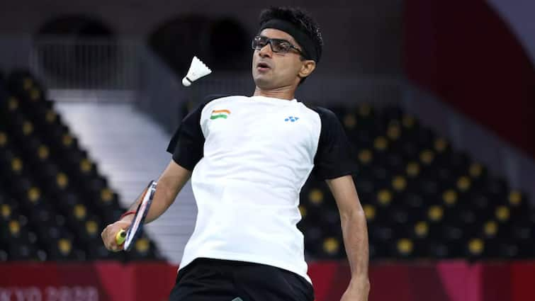 suhas yathiraj wins silver medal in badminton paris paralympics 2024 india win 12th medal tally Paralympics 2024: भारत को मिला 12वां मेडल, बैडमिंटन में सुहास यतिराज ने जीता सिल्वर