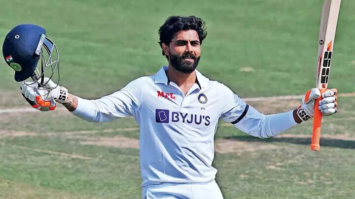 दिलीप ट्रॉफी के लिए रवीन्द्र जडेजा को चुना गया था. वह इंडिया-बी टीम का हिस्सा थे, लेकिन यह ऑलराउंडर स्क्वॉड का हिस्सा है. बताते चलें कि रवीन्द्र जडेजा टेस्ट फॉर्मेट में नंबर-1 ऑलराउंडर हैं. (फोटो क्रेडिट- सोशल मीडिया)