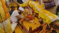 Jejuri Somvati Yatra 2024 : आम्ही भक्त मल्हारीचे... जेजुरीच्या खंडेरायाची आज सोमवती यात्रा; हजारो भाविकांची गर्दी अन् भंडाऱ्याची उधळण