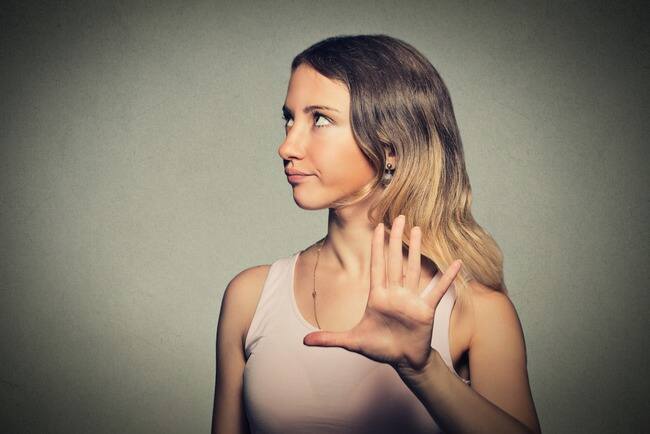 1, 10, 19 किंवा 28 जन्मतारखेच्या लोकांमध्ये श्रवण क्षमता कमी असते. ते दुसऱ्याचं नीट ऐकून घेत नाहीत. आपणच शाहणे आणि समोरचा संथ असा रोख त्यांचा असतो.