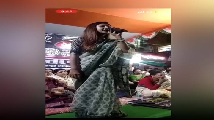 এখানেই থামেননি লাভলি। বলেন, 'কোনও চিকিৎসা হচ্ছে না। এরা মানবিক? এরা মানুষ? কসাইতে পরিণত হচ্ছে দিনের পর দিন ডাক্তাররা। কসাইতে পরিণত হচ্ছে দিনের পর দিন ডাক্তাররা।'