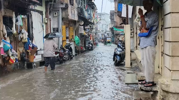 Rains in 183 taluks in last 24 hours amid forecast of heavy rains Gujarat Rain Update:ભારે વરસાદની આગાહી વચ્ચે રાજ્યમાં મેઘતાંડવ, છેલ્લા 24 કલાકમાં   183 તાલુકામાં વરસ્યો વરસાદ