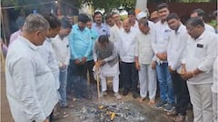 ये दाजी का स्टाईल हैsssरावसाहेब दानवेंची मका पार्टी;  विस्तवावर मराठवाडी गमजा फिरवत कणसं भाजत लुटला आस्वाद