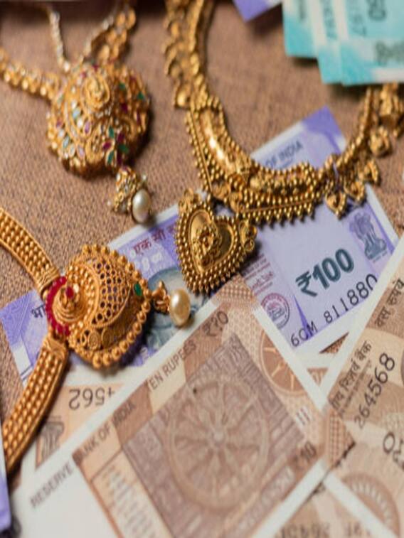 एक बार फिर सस्ता हुआ सोना-चांदी