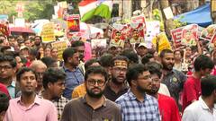 RG Kar Incident: বিনীত গোয়েলের ইস্তফা চেয়ে ফুল হাতে ডাক্তারদের মিছিলে অস্ত্র 'স্লোগান', রুখতে ৯ ফুটের ব্যারিকেড পুলিশের