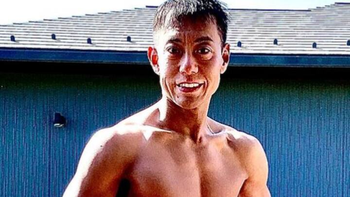 लेकिन क्या आपने कभी सुना कि कम सोना आपके दिमाग को शांत रखता है और इसमें तरोताजगी जगाता है. सुनने में भले ही अजीब लगे लेकिन जापान के एक शख्स ने अपनी जीवन सीमा को दोगुना करने के लिए अपनी नींद को प्रतिदिन केवल 30 मिनट पर सीमित कर लिया.