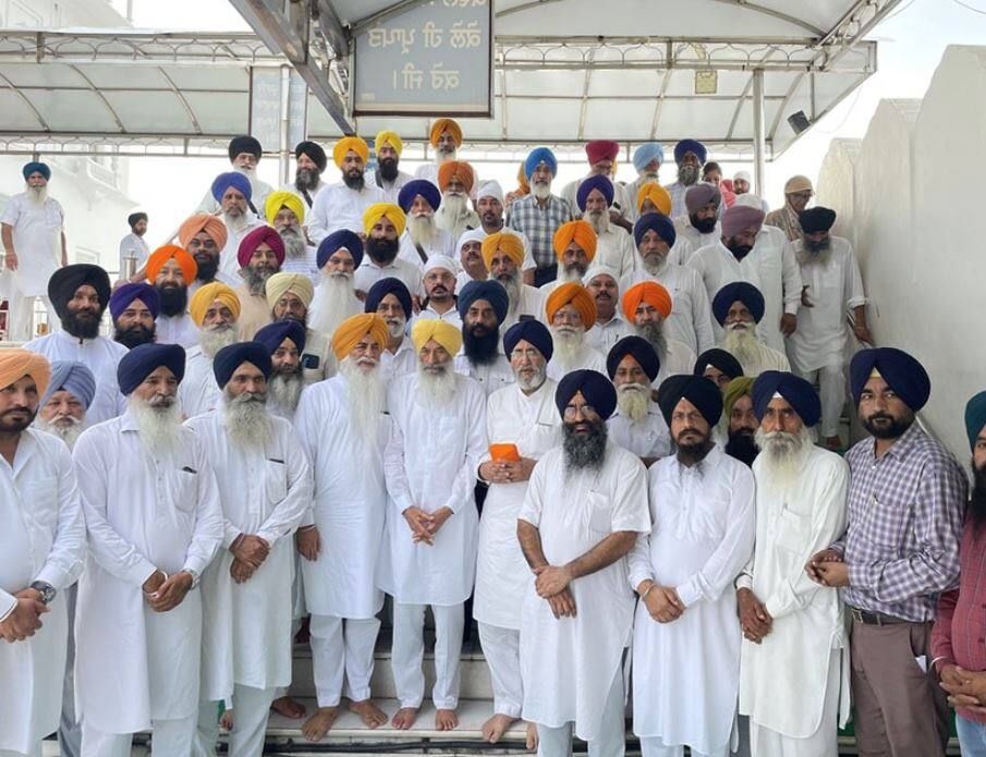 Shiromani Akali Dal softened after Jathedar Sabhas rebuke know full details Punjab News: ਜਥੇਦਾਰ ਸਾਬ੍ਹ ਦੀ ਤਾੜਨਾ ਤੋਂ ਬਾਅਦ ਨਰਮ ਪਿਆ ਸ਼੍ਰੋਮਣੀ ਅਕਾਲੀ ਦਲ, ਪਾਰਟੀ ਨੇ ਆਗੂਆਂ ਤੇ ਬੁਲਾਰਿਆਂ ਨੂੰ ਦਿੱਤੀ ਖ਼ਾਸ ਹਿਦਾਇਤ