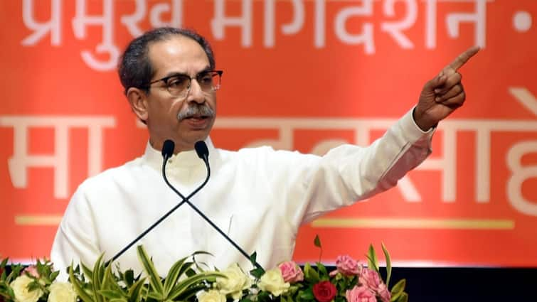 uddhav thackeray Shiv sena ubt to contest in jammu kashmir assembly election 2024 जम्मू-कश्मीर में ताल ठोकेगी उद्धव ठाकरे की शिवसेना यूबीटी, सीटों को लेकर किया बड़ा ऐलान