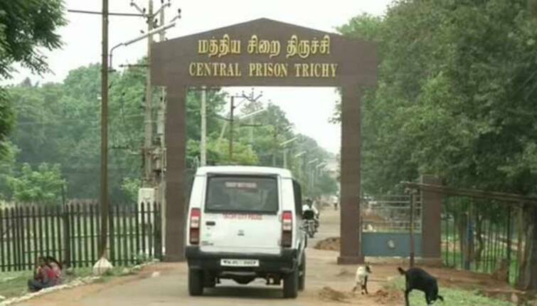 Transgender molested issue Trichy jail guard arrested and imprisoned - TNN திருநங்கைக்கு பாலியல் தொல்லை விவகாரம் :  திருச்சி சிறைக் காவலர் சிறையில் அடைப்பு