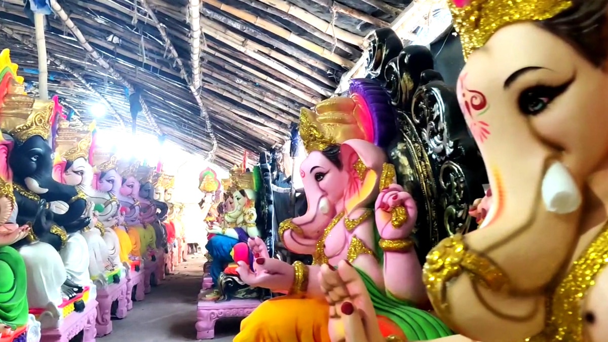 Vinayagar Chaturthi 2024: நெருங்கும் விநாயகர் சதுர்த்தி.. விதவிதமான விநாயகர் சிலைகள் விறுவிறு விற்பனை..