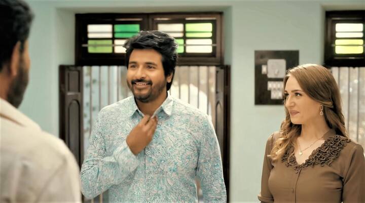 2022 ஆம் ஆண்டு கே வி அனுதீப் இயக்கத்தில் வெளிவந்த படம் பிரின்ஸ். இப்படத்தில் சிவகார்த்திகேயன் அன்பு என்ற ஆசிரியர் காதபாத்திரத்தில் நடித்து இருந்தார்