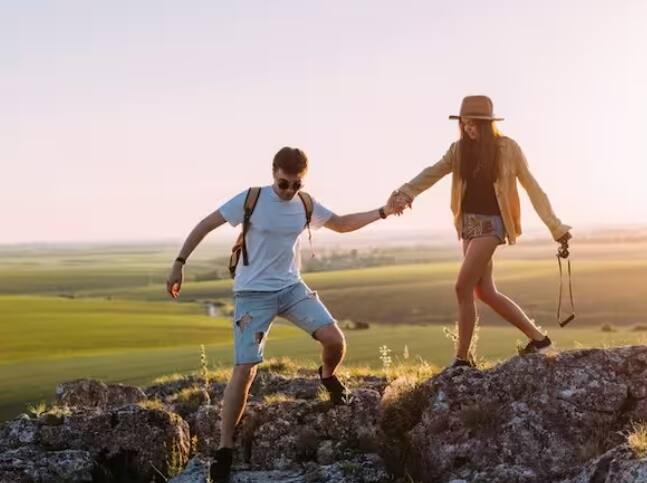 ਜੇਕਰ ਤੁਸੀਂ ਵੀ ਵਿਆਹ ਤੋਂ ਪਹਿਲਾਂ ਆਪਣੇ ਪਾਰਟਨਰ ਨਾਲ ਕਿਸੇ ਚੰਗੀ ਜਗ੍ਹਾ 'ਤੇ ਜਾਣਾ ਚਾਹੁੰਦੇ ਹੋ ਤਾਂ ਇਹ ਖਬਰ ਤੁਹਾਡੇ ਲਈ ਹੈ। ਤੁਸੀਂ ਇਹਨਾਂ ਥਾਵਾਂ 'ਤੇ ਜਾ ਸਕਦੇ ਹੋ।