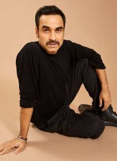 Pankaj Tripathi Comedy Movies: पंकज त्रिपाठी की 5 मस्ट वॉच फिल्में, ओटीटी पर आज ही देख डालें