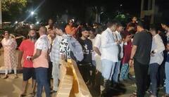 PHOTO : भरधाव कारमुळं दोन लेकरांच्या डोक्यावरुन मायेचं छत्र हिरावलं; अपघातानं संपूर्ण मुंबई शहर हादरलं!