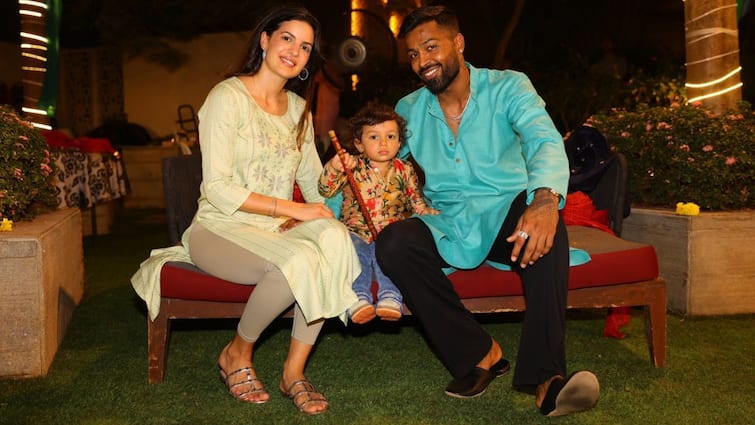 Natasa Stankovic Hardik Pandya With Son Agastya Reunite Viral Picture Krunal Pandya Wife Pankhuri Sharma Shares Picture Natasa Stankovic Drops Off Son Agastya At Dad Hardik Pandya's Home; Picture Goes Viral