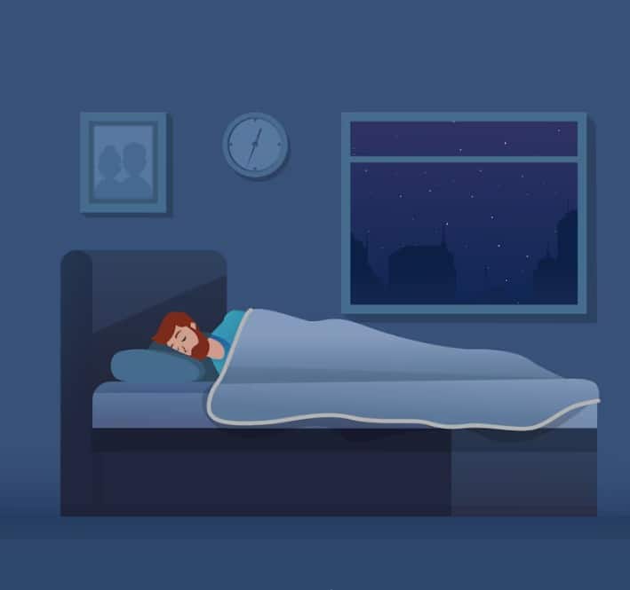 जिवंत माणूस मृत्यू झालेला दिसत असेल तर घाबरून जाऊ नका कारण स्वप्नशास्त्रानुसार त्या व्यक्तीचे वय वाढणार आहे. हा शुभ संकेत आहे.