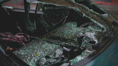 4 Indians, carpooling in Texas, charred to death as truck rams SUV from behind Car Accident:கார் தீ பற்றி எரிந்து விபத்து - தமிழ்நாட்டைச் சேர்ந்த பெண் உட்பட 4 இந்தியர்கள் உயிரிழப்பு!